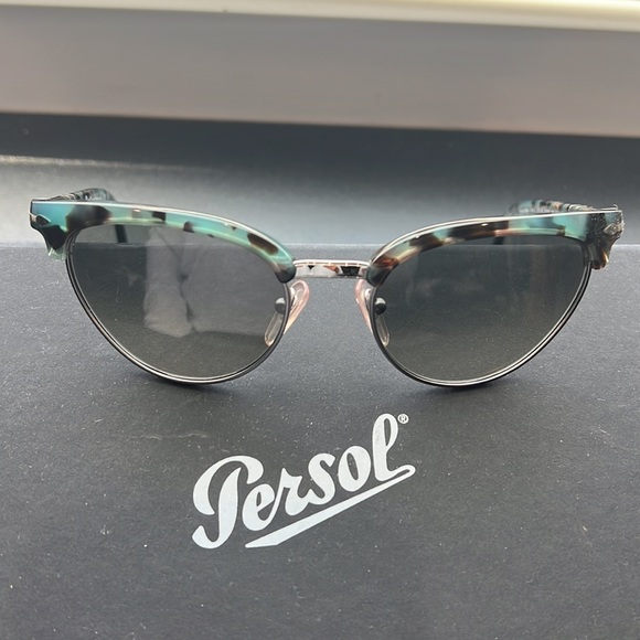 Persol Tailoring Edition Sunglasses NWT - Picture 8 of 8